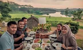 47 Daftar Harga Menu Di Lakers Bsb Semarang Wisata Kolam Renang Gym Kedaton Mijen Buka Jam Berapa Jejakpiknik Com