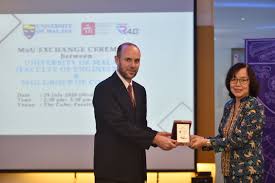 Tenure and tenure track faculty; Malaysiakini Um Segi Offer A Shorter Route To Engineering Graduate Studies