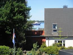 Sie sind schon voller vorfreude für ihren strandurlaub in einer ferienwohnung mit ostseeblick und wollen schon mal schauen, wie es aktuell in laboe aussieht? Ferienwohnung Haus Karin Laboe Frau Karin Von Der Osten