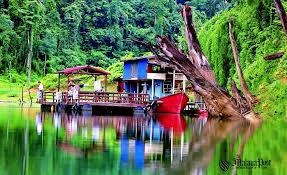 Ia terletak di albertine rift, cawangan barat rift afrika timur, dan dikelilingi oleh lembah bergunung. Jom Kenali Tasik Buatan Manusia Kedua Terbesar Di Asia Tenggara Tasik Kenyir The Malaya Post