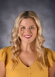 Zoe Lindsey's Instagram, Twitter & Facebook