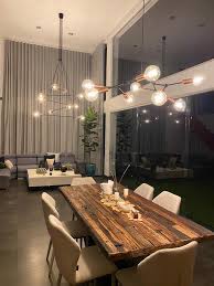 Siempre que hacemos alguna decoración el hogar, nos concentramos en el diseño y en que todo quede en perfecto estado o en su defecto que. Lamparas Colgantes Para Comedor Y Sala Tendencias De Decoracion Lamparas Para Sala Comedor Lamparas Para Sala Diseno De Sala Comedor