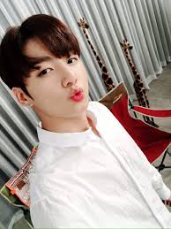 How hot is jeon jungkook? Pam On Twitter The Boy Who Loves To Pout Mr Jeon Jungkook