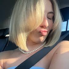 Catrin Lewis (@catrinnlewis) • Instagram photos and videos