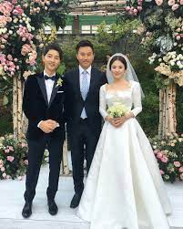 Love Likes Song Joong Ki Vowed To Song Hye Kyo On Their Weddi Gaun Perkawinan Pengantin Foto Perkawinan