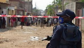 No dia seguinte, uma manifestação em luanda resultou na detenção de mais de cem pessoas, entre as quais dirigentes da união nacional para a independência total de angola (unita). Eu Estava No Chao E Comecaram Me A Bater Seis Jornalistas Detidos Em Manifestacao Em Luanda Africa Correio Da Manha