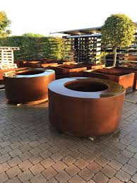 Hochwertige Produkte Aus Metall Fur Haus Und Garten Garten Pflanzgefass Pflanzgefasse Pflanzen Pflanzenkubel