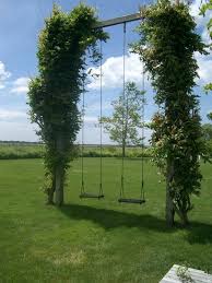 Holzschaukel Fur Den Innen Und Aussenbereich Garden Swing Garden Plants