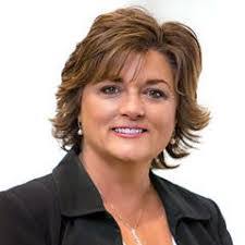 Kathy Heil's Instagram, Twitter & Facebook