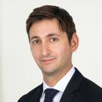 800+ "Trone" profiles