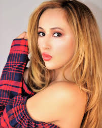 Tyra Lee L (@tyraleeartist) • Instagram photos and videos