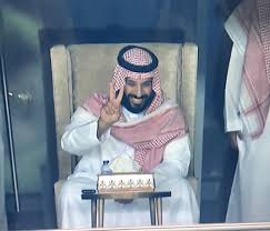 سيطر اسم محمد الشناوي، حارس مرمى النادي الأهلي المصري على الوسط الرياضي السعودي، في الساعات الأولى من صباح اليوم الأربعاء، بعدما كتب على حسابه الرسمي على موقع تويتر: Ù…Ø¨Ø§Ø±ÙŠØ§Øª Ø§Ù„Ø¯ÙˆØ±ÙŠ Ø§Ù„Ø³Ø¹ÙˆØ¯ÙŠ Ù…Ø¬Ø§Ù†Ø§ Ø¨Ø£Ù…Ø± Ù…Ø­Ù…Ø¯ Ø¨Ù† Ø³Ù„Ù…Ø§Ù†