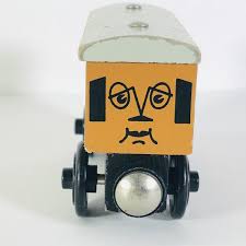 Las mejores ofertas en Learning Curve Wooden Railway Clarabel Cartoon TV  Character Action Figures