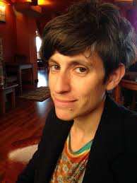 Larissa Harris's Instagram, Twitter & Facebook