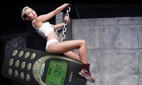 Nokia 2280 review | toques, jogos, menus e muito mais! Nokia Is Resurrecting The Iconic 3310 Phone Extremetech