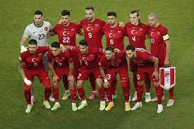 Olan granit xhaka, kaptanlığını yaptığı i̇sviçre milli takımı'nın en önemli oyuncularının başında geliyor. A Milli Takim Isvicre Macina Bambaska 11 Le Cikacak Mega Spor
