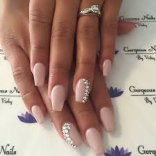 1001 Ideen Und Designs Fur Einzigartige Ballerina Nagel Ballerina Nagel Schone Nagel Farben Nagel Mit Diamanten