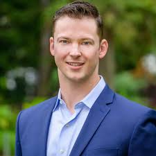 Michael Koenig's Instagram, Twitter & Facebook