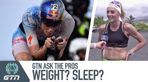 how much do professional triathletes