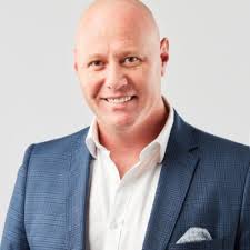 We would like to wish a very happy OMD-versary to our Planning King, Thaddeus  King (National Head of Planning) who is celebrating 10 years with us!