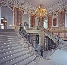 This is schloss innen 2 by dsk gmbh on vimeo, the home for high quality videos and the people who love them. Neues Schloss Stuttgart