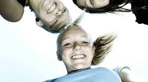 Michelle Blom's Instagram, Twitter & Facebook