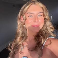 Hello! I am currently looking for a golf instructor, let me know any  recommendations. Thank you! 😊