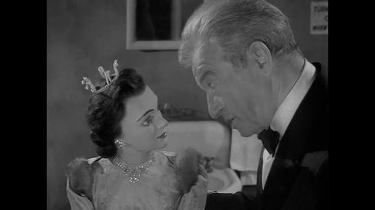 Alfred Hitchcock Presents" The Cheney Vase (TV Episode 1955) - IMDb