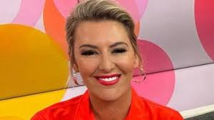 The Block Star Jess Eva in Two-Piece Workout Gear Shares "Morning Workout"