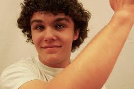 Kenneth Palmer's Instagram, Twitter & Facebook