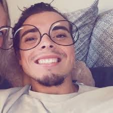 Danielle Saylor's Instagram, Twitter & Facebook