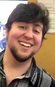 who is this? wrong answers only : r/JonTron