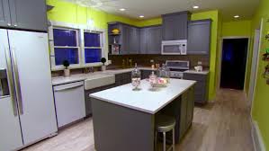 Follow the steps below to learn the best way to paint kitchen cabinets. Kitchen Crashers Diy