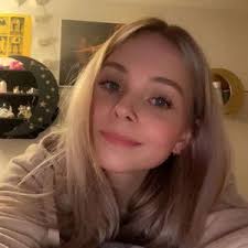 Brianna Hull (@briannahull)