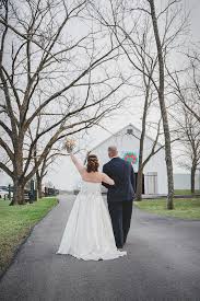 Red Orchard Barn Venue Shelbyville Get Your Price Estimate