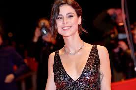 Doch wer war sie eigentlich vorher und was sind ihre träume? Lena Meyer Landrut Ist Zuruck So Authentisch Wie Moglich Sein Kultur Stuttgarter Nachrichten