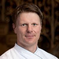 Paul Shewchuk's Instagram, Twitter & Facebook