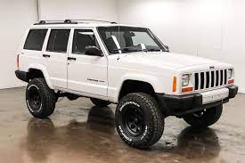 The jeep cherokee (xj) is a compact sport utility vehicle manufactured and marketed across a single generation by jeep in the united states from 1983 to 2001 — and globally through 2014. 2001 Jeep Cherokee Classic Car Liquidators In Sherman Tx