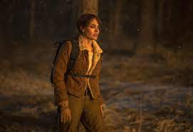 Angelina jolie was pictured outside a burbank, california hospital on august 20, 2021. Angelina Jolie Lets Taylor Sheridan Drag Her Through Hell