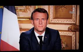 Selon le jdd, emmanuel macron devrait annoncer le reconfinement de la france mercredi à la télévision. Covid 19 Emmanuel Macron S Exprimera Mercredi Soir Sur Tf1 Et France 2 Le Parisien