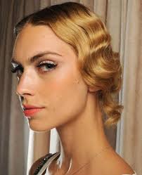 Il gel, alleato della coda di cavallo senza riga