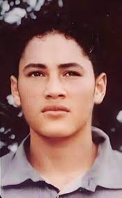 Can anyone back a better background for this picture? Pap just passed away  and it's his grand daughter's fave picture and wants to frame it but it has  a bad back ground