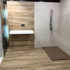 Stylish And Contrasting Proposal With Our Reims And Sherwood Series Sent By One Of Our Customers In Tarragona Spain Disenos De Unas Suelos Material Ceramico