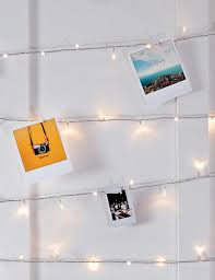 This includes ideas for epic beds, an awesome seating area, a feature wall, chandeliers, twinkle lights. 1001 Ideas For Teenage Girl Room Ideas That Are Ambient And Stylish