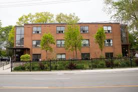 We provide a cost calculator, pricing tools, and more so you'll know exactly what it will cost to live in the city you love. How To Get A One Bedroom For Under 1 000 In Downtown Toronto Win The Lottery The Star