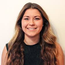 Madeleine Malone's Instagram, Twitter & Facebook