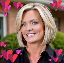 Rita Cruse's Instagram, Twitter & Facebook