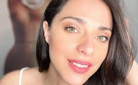 Check spelling or type a new query. To Mystiko Ths Eyaggelias Syriopoyloy Poy Prodwse To Instagram Daisy Gr