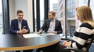 Hier können sich interessierte einen eindruck der kd bank in dortmund machen. Bewerberfilm Bank Fur Kirche Und Diakonie Eg Bewerberfilm Com