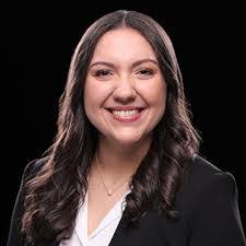 Lauren Davila's Instagram, Twitter & Facebook